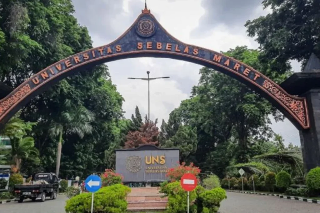 Fully Funded UNS Scholarship 2025: Study in Indonesia at Universitas Sebelas Maret