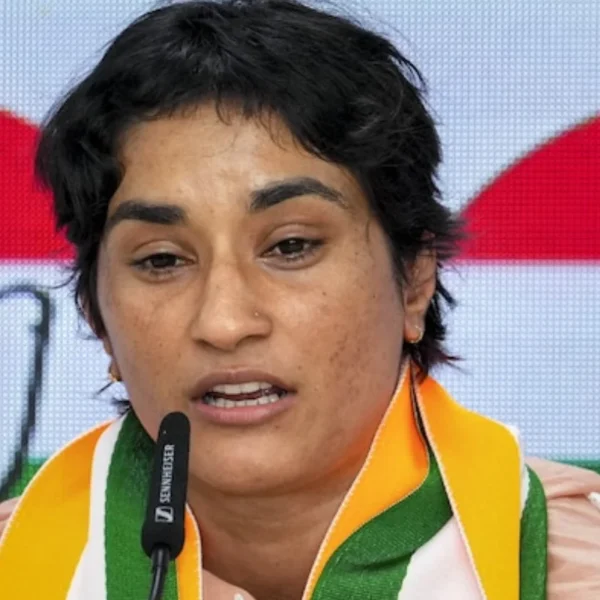 Wrestlers Vinesh Phogat and Bajrang Punia Join Congress, Phogat to Contest Haryana Elections