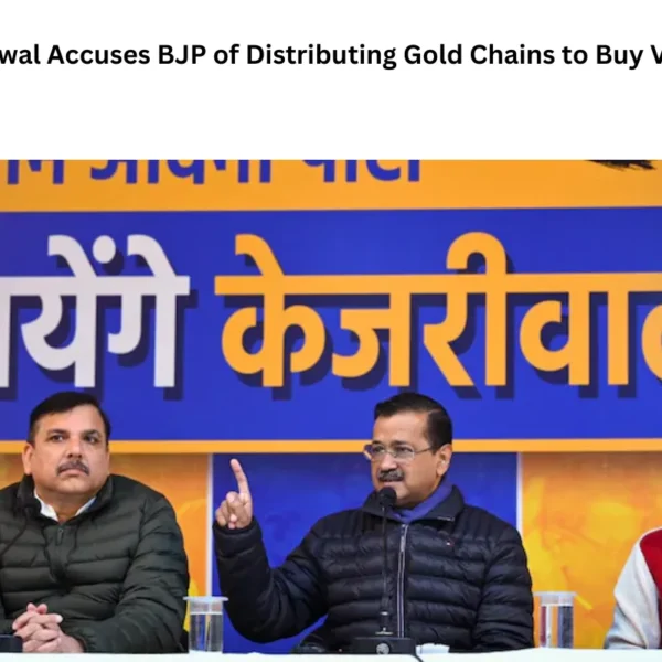 Kejriwal Accuses BJP of Distributing Gold Chains to Buy Votes